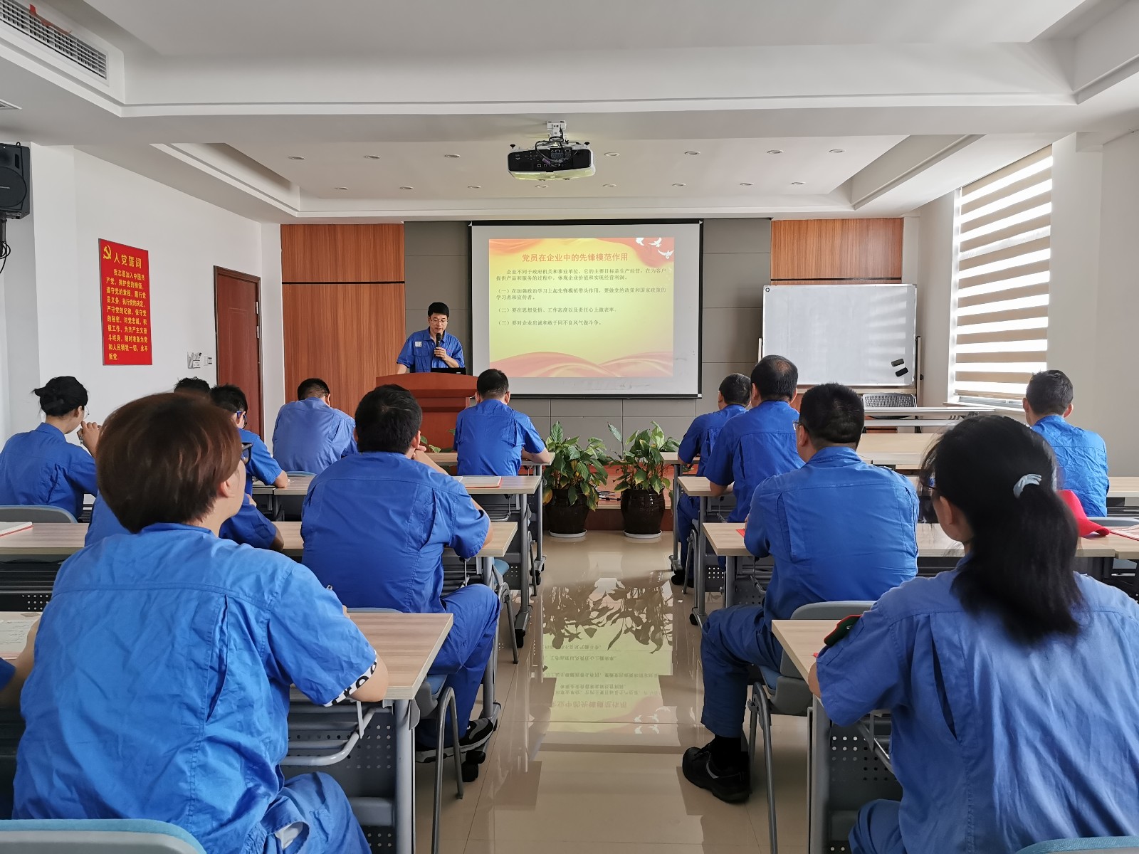 1567069192417889.jpg 1567069192417889.jpg